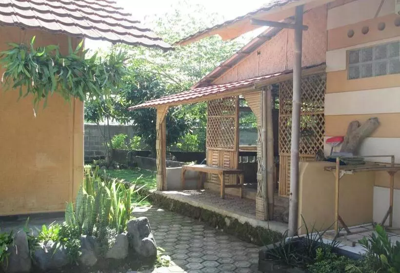 Pensió Gypsi Guest House
