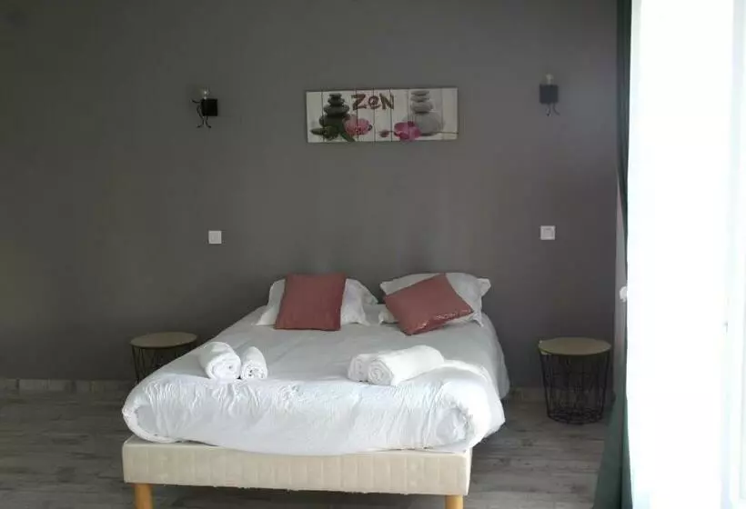 Bed and Breakfast Le Clos De L O