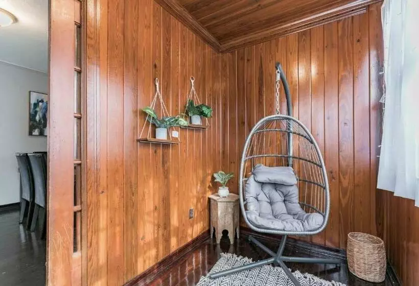پانسیون Comfy Pet Friendly Home In Jacksonville Mins To Downtown’s