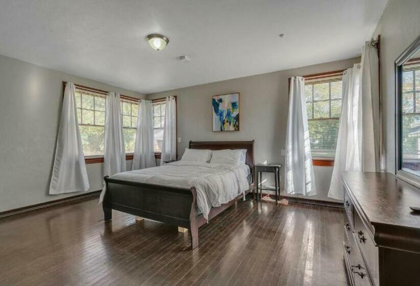 بنسيون Comfy Pet Friendly Home In Jacksonville Mins To Downtown’s