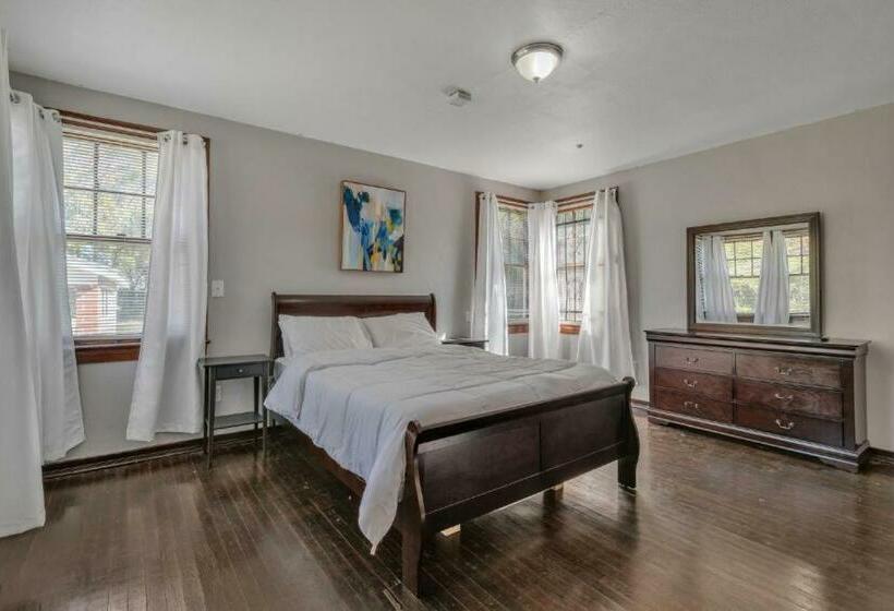 بنسيون Comfy Pet Friendly Home In Jacksonville Mins To Downtown’s