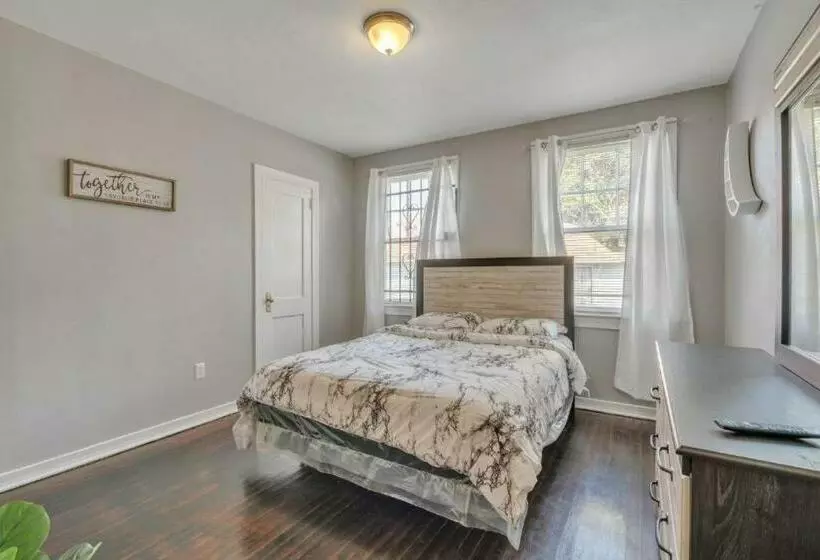 پانسیون Comfy Pet Friendly Home In Jacksonville Mins To Downtown’s