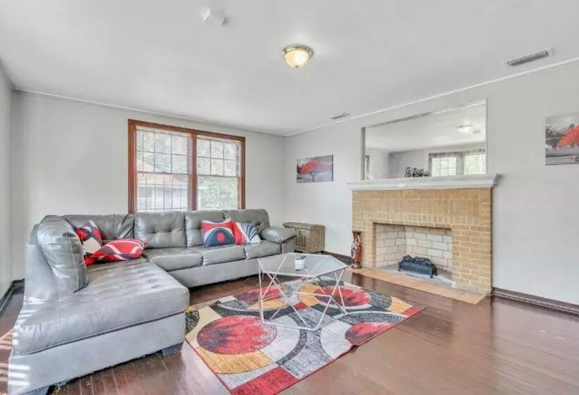 پانسیون Comfy Pet Friendly Home In Jacksonville Mins To Downtown’s