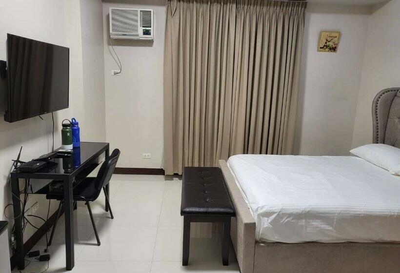 Newport 101 West Wing