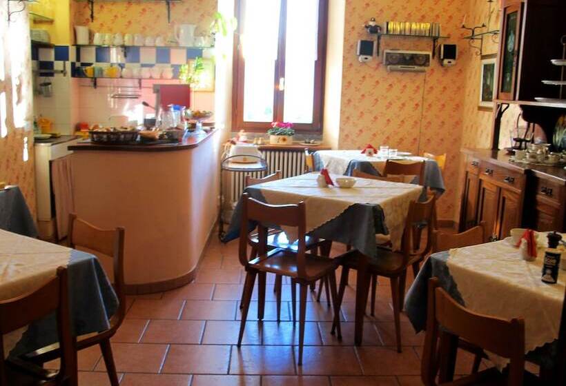 Отель Alberghetto La Marianna