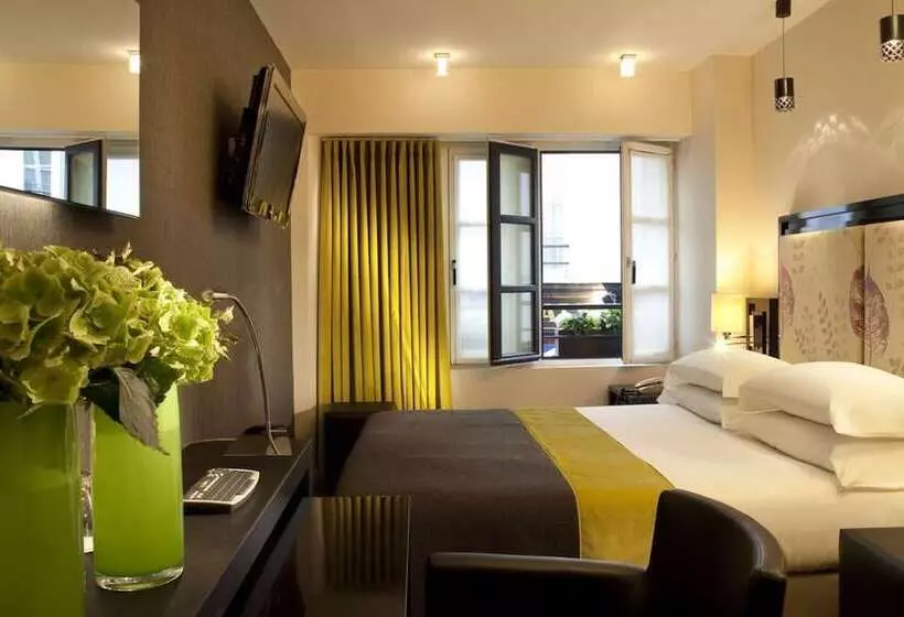 هتل Hôtel Caron Le Marais