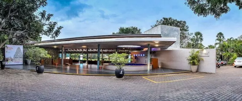 호텔 Club Mahindra Puducherry