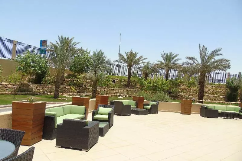 酒店 Courtyard By Marriott Riyadh Diplomatic Quarter