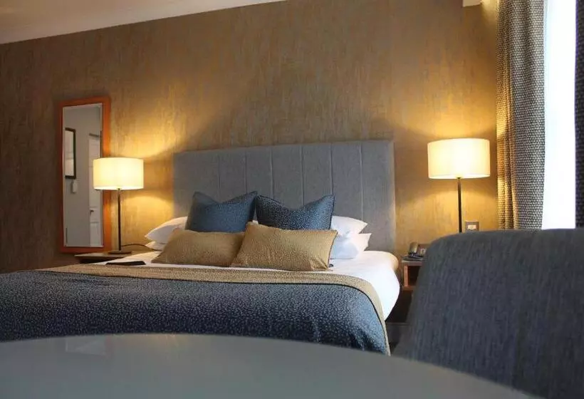 Отель Downings Bay