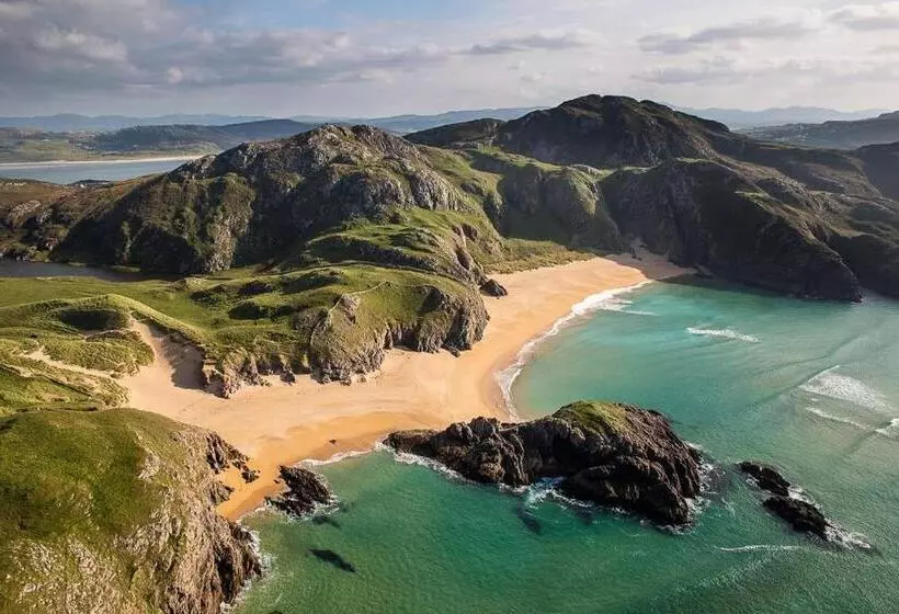 Отель Downings Bay