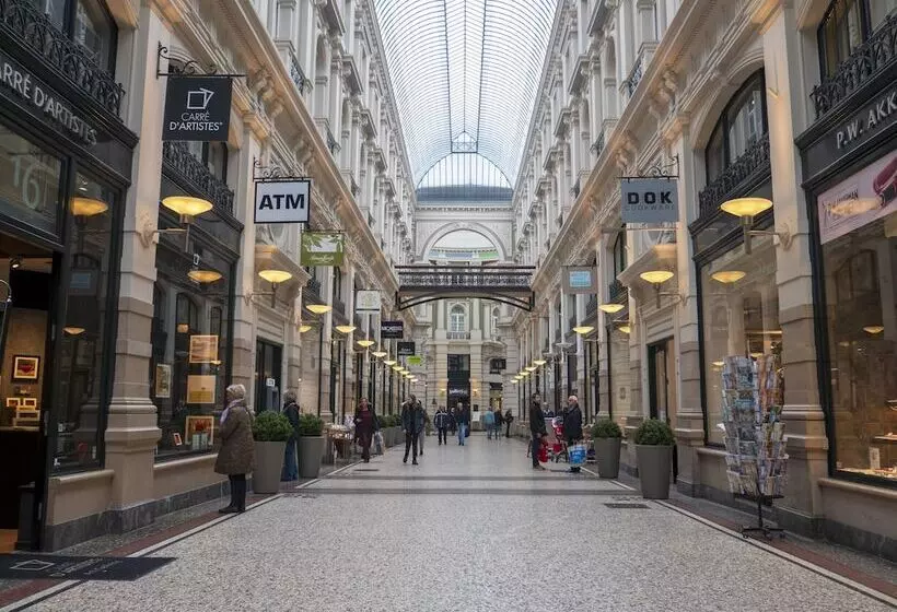 Szálloda Hague Center