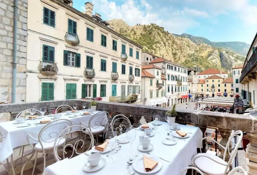 Historic Boutique Hotel Cattaro