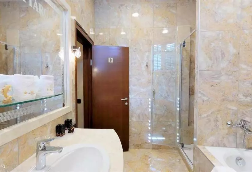 Historic Boutique Hotel Cattaro