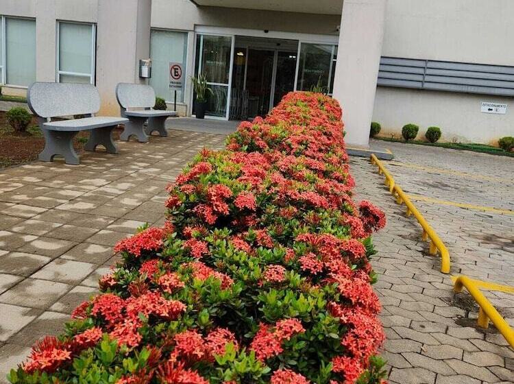 فندق Ibis Contagem Ceasa