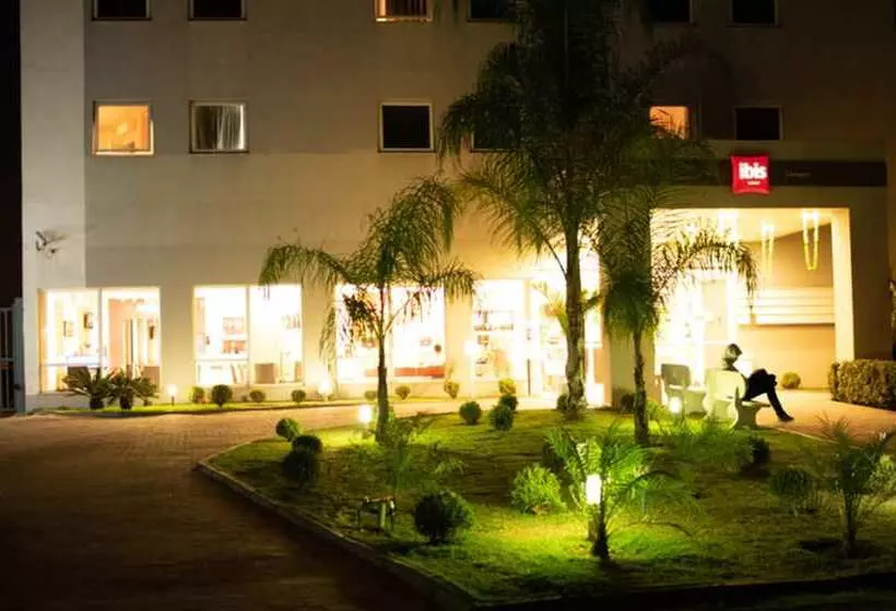 בית מלון כפרי Ibis Contagem Ceasa