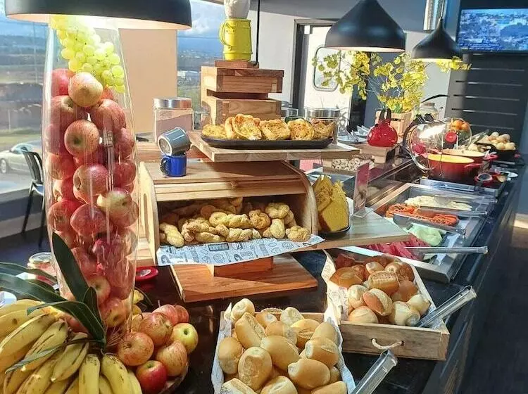 בית מלון כפרי Ibis Contagem Ceasa