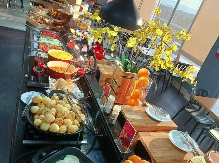 فندق Ibis Contagem Ceasa