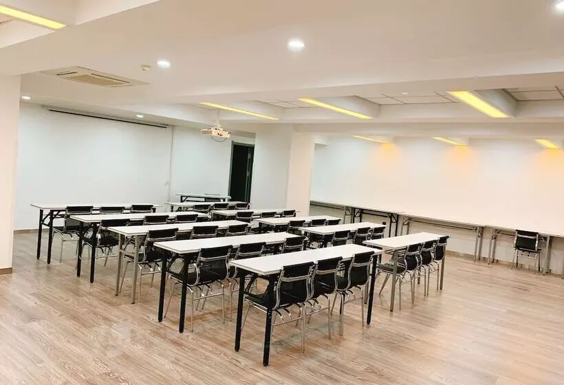 Ibis Hotel Lanzhou Zhangye Road