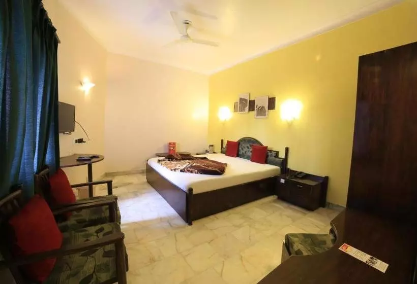 Отель Maganji's