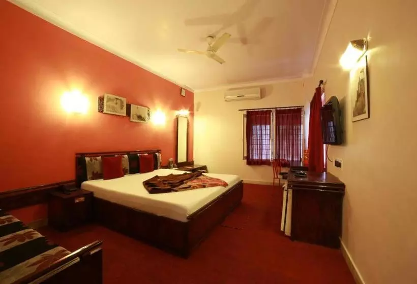 Отель Maganji's