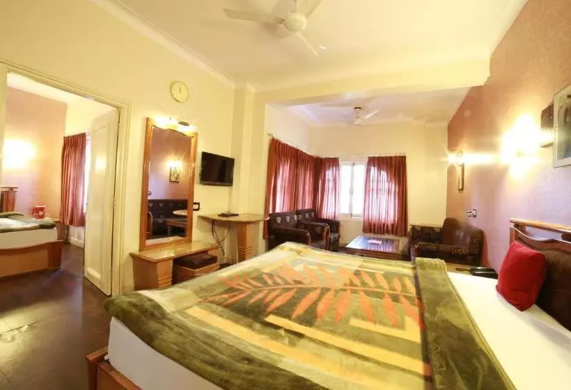 Отель Maganji's