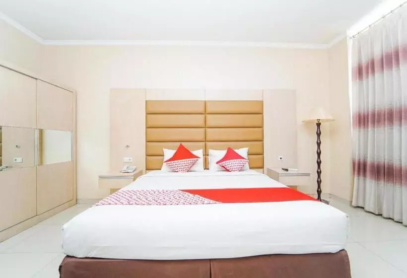 Hotel Maumu  & Lounge