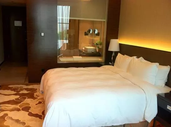 Nanjing Lakehome Hotels And Resorts