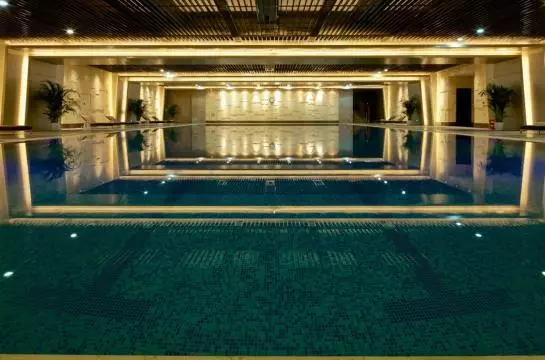 Nanjing Lakehome Hotels And Resorts