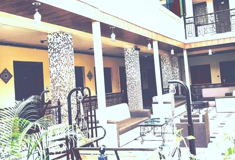 Hotel Saraswati