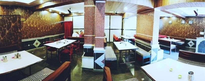 בית מלון כפרי Saraswati