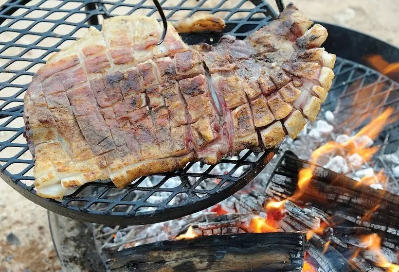 هتل Sossus Oasis Camp Site