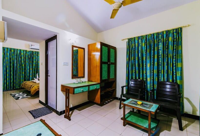 בית מלון כפרי The Mira Goa