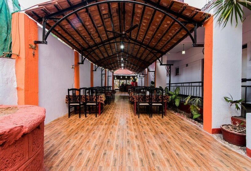 בית מלון כפרי The Mira Goa