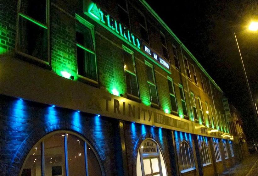 Отель Trinity