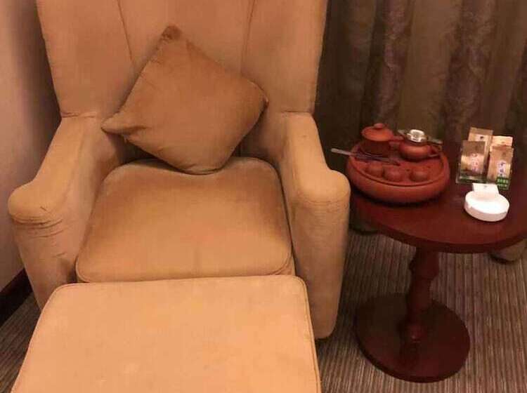 호텔 Yiyang Huatian