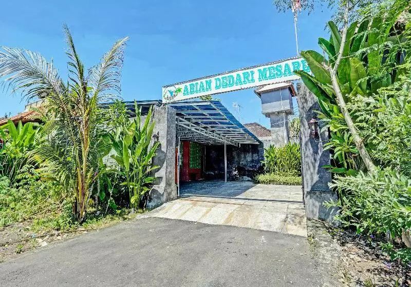 هتل Oyo 91206 Abian Dedari Mesari