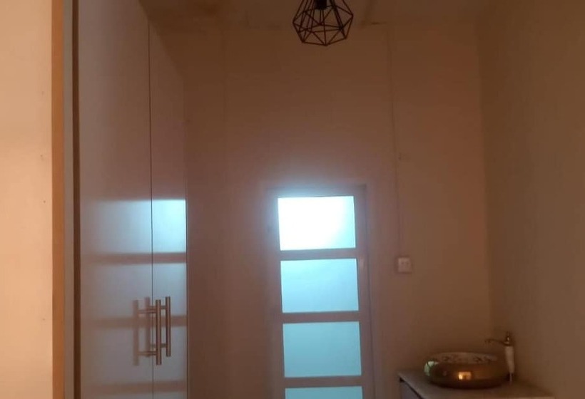 پانسیون Peridot Vacation Inn, Bahria