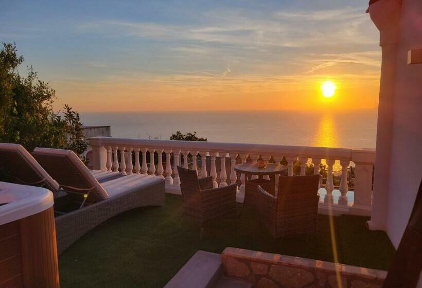 تختخواب و صبحانه Vista Mare Bb