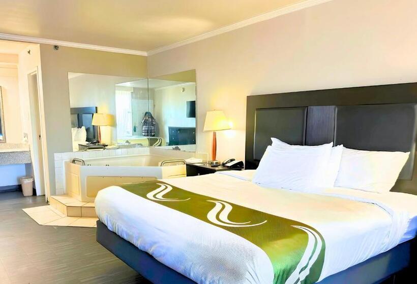 Otel Quality Inn Fort Worth   Downtown East