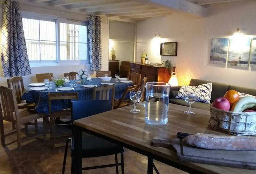 펜션 Maison De Village à Omerville