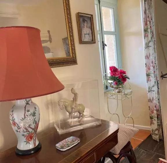 Aamiaismajoitus (B&B) Maison Lavande