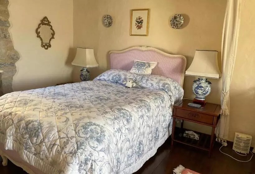 Aamiaismajoitus (B&B) Maison Lavande