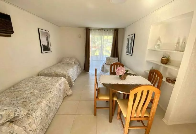 ホテル Cabañas Entre Rios Talca
