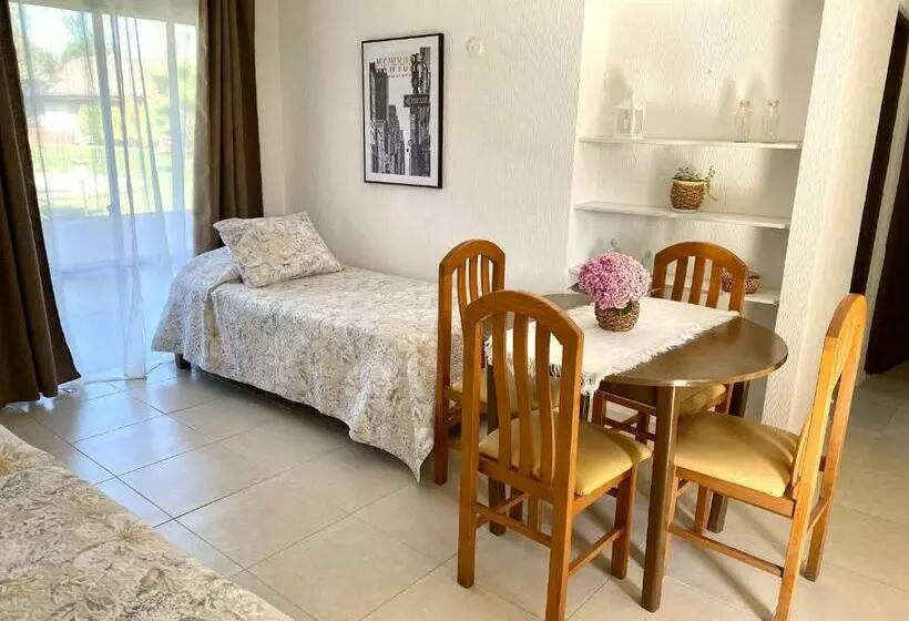 ホテル Cabañas Entre Rios Talca