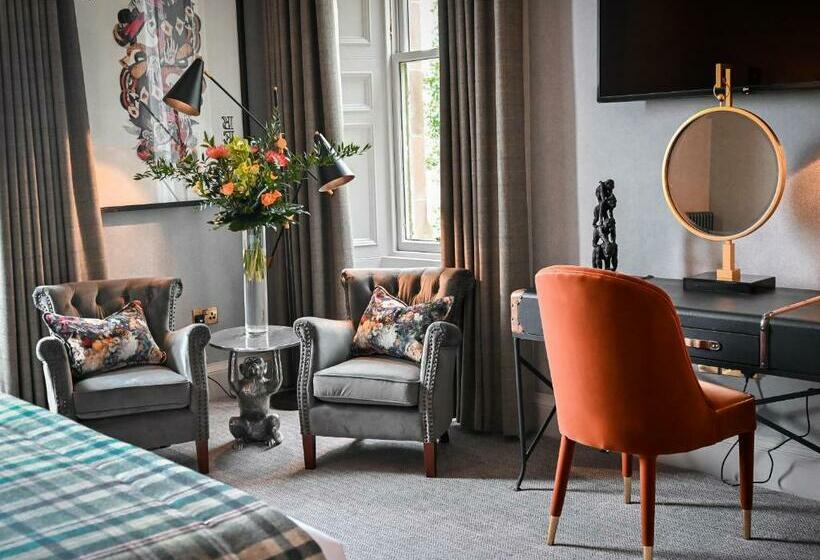 Hotel The Meadowpark Bar, Kitchen & Rooms