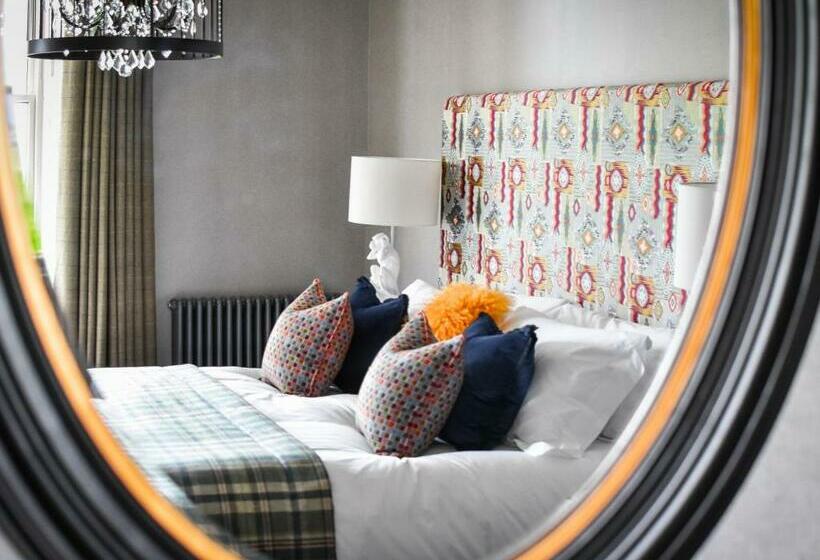 Hotel The Meadowpark Bar, Kitchen & Rooms