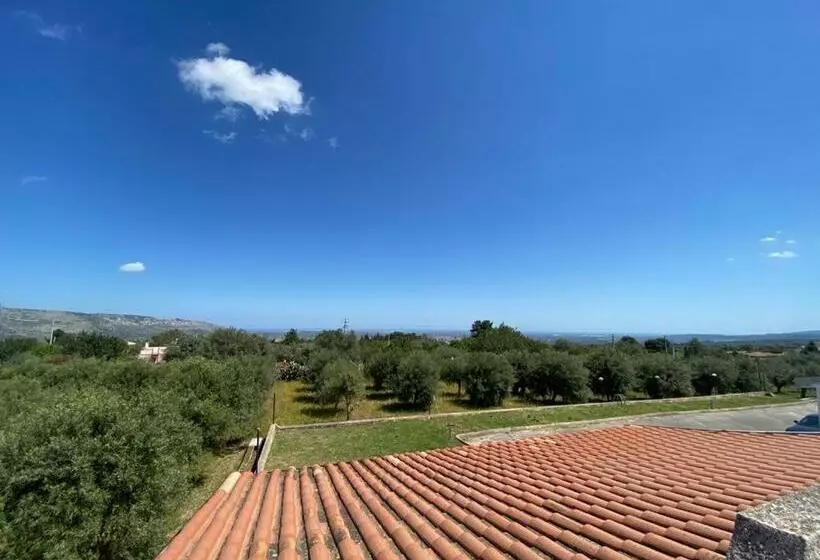 پانسیون Villa Lati Sicily 3