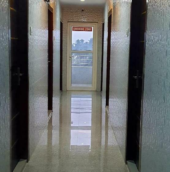 Отель Cannystay Rrr Marina