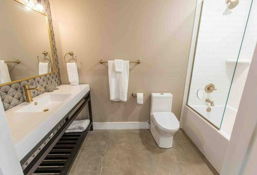 هاستل Baringer Suite 205 The Bellwether