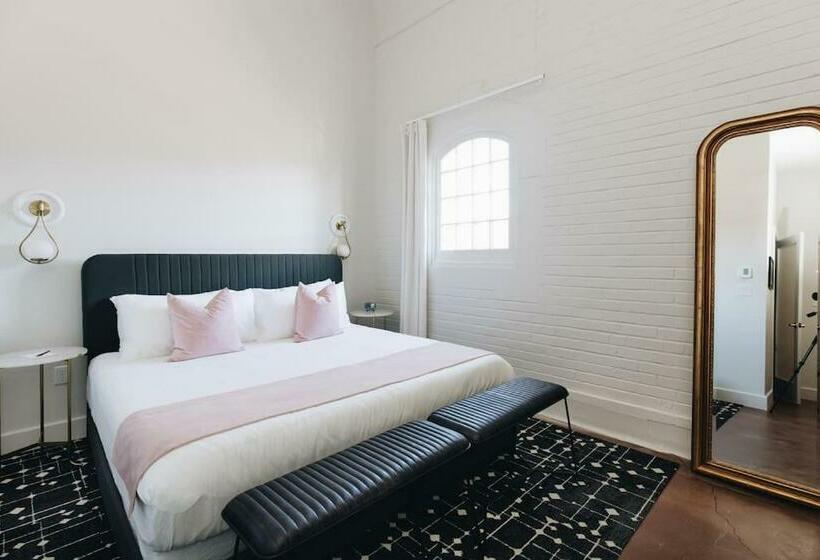 هاستل Glenmary Suite 204 At The Bellwether